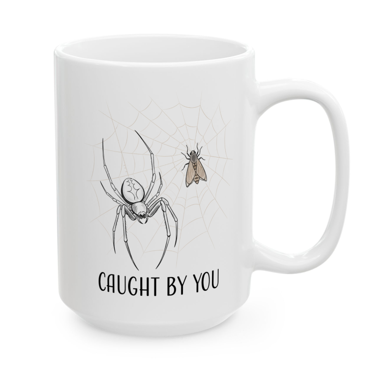 Kubek „CAUGHT BY YOU” – pająk w sieci, miłosny żart
